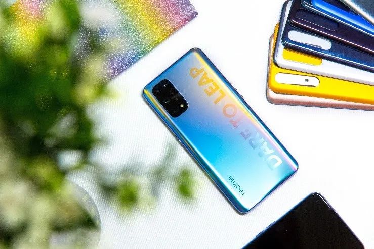 DTC案例 | 3年突破1億全球用戶，Realme憑啥保持50%逆勢(shì)增長(zhǎng)？